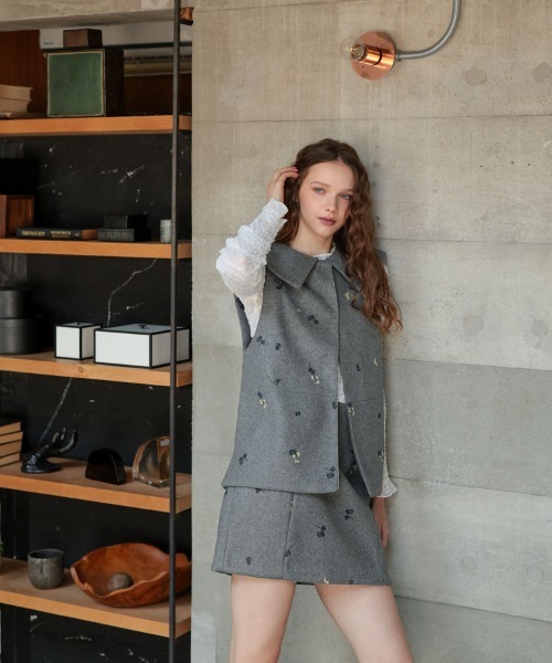 ドノバン　フローレットベスト フローレットベスト（ベスト）｜DONOBAN（ドノバン）のファッション