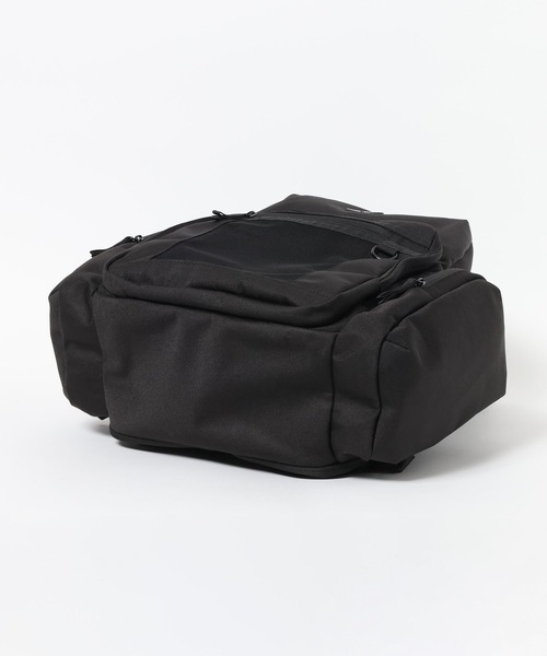 GLOBAL WORK（グローバルワーク）の「撥水拡張リュック40L/591480（バックパック/リュック・キッズ・オフホワイト/ブラック・ONE SIZE）」の14枚目の写真