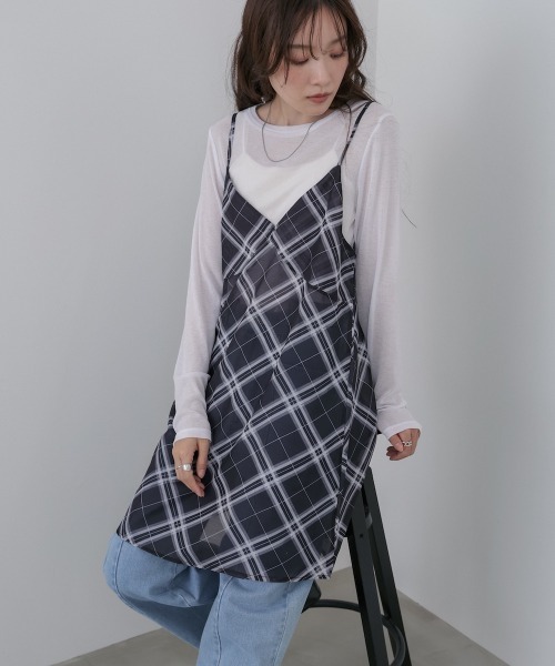 Bab(バブ)の「チェックシアーキャミミニワンピース(ワンピース・レディース・ブラック/オフホワイト・M)」の2枚目の写真