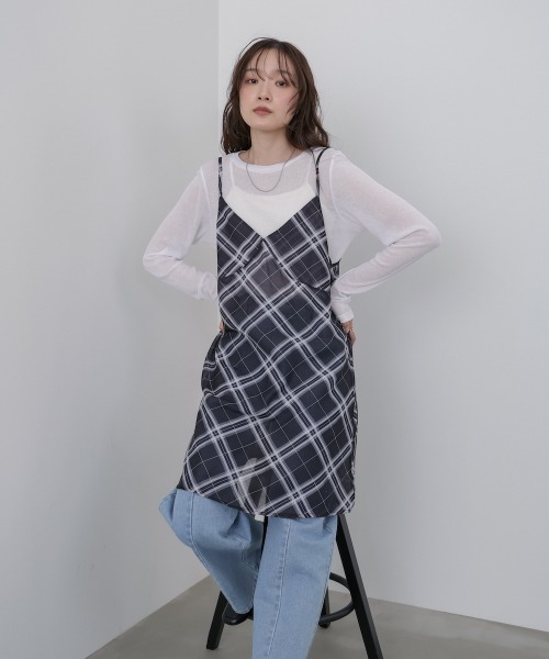 Bab(バブ)の「チェックシアーキャミミニワンピース(ワンピース・レディース・ブラック/オフホワイト・M)」の11枚目の写真