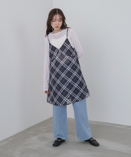 Bab(バブ)の「チェックシアーキャミミニワンピース(ワンピース・レディース・ブラック/オフホワイト・M)」の12枚目の写真