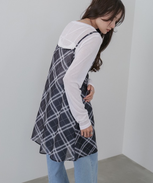 Bab(バブ)の「チェックシアーキャミミニワンピース(ワンピース・レディース・ブラック/オフホワイト・M)」の17枚目の写真