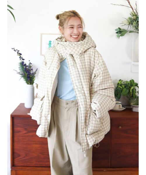 Ungrid（アングリッド）の「フードデザインダウン（ダウンジャケット