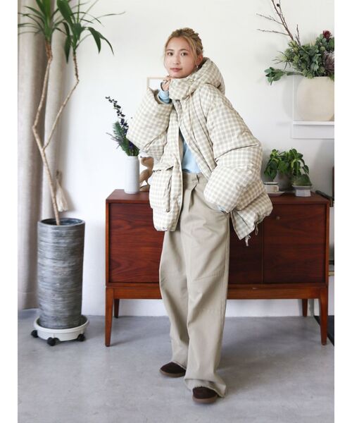 Ungrid（アングリッド）の「フードデザインダウン（ダウンジャケット