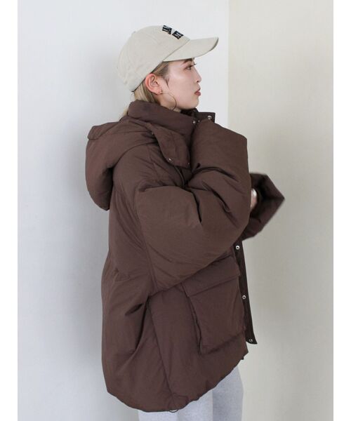 Ungrid（アングリッド）の「フードデザインダウン（ダウンジャケット