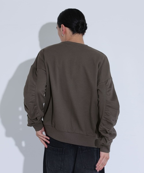 MDR(エムディアール)の「シャーリングスリーブスウェット(スウェット・メンズ・杢グレー/ブラック/ブラウン・M/L)」の13枚目の写真