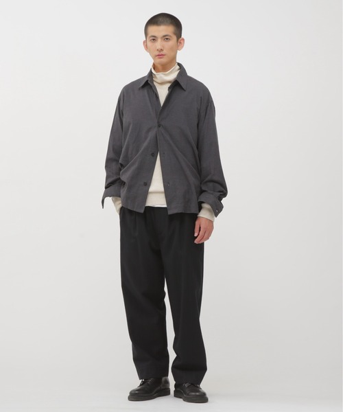 MARGARET HOWELL（マーガレットハウエル）の「BRUSHED COTTON TWILL（シャツ/ブラウス・メンズ・グレー系その他7・SMALL/MEDIUM/LARGE/X-LARGE）」の2枚目の写真