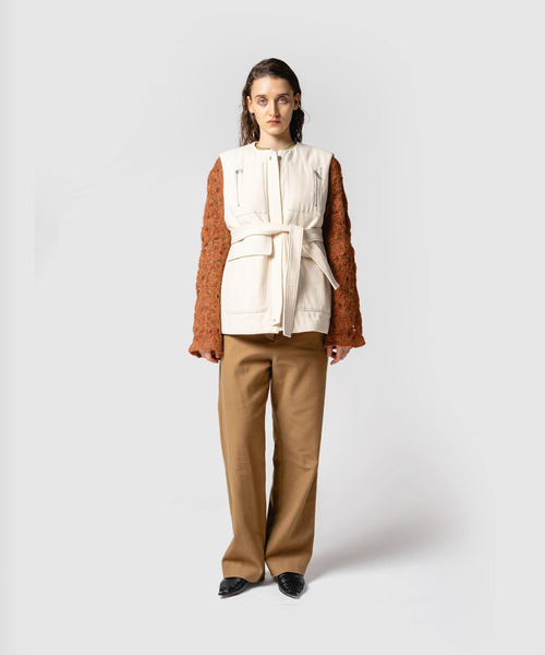 muller of yoshiokubo(ミュラーオブヨシオクボ)の「muller of yoshiokubo ミュラーオブヨシオクボ / BUMPY WOOL BOA VEST バンピーウールボアベスト / MLF25702(ベスト・レディース・アイボリー/ブラック/ベージュ・36/38)」の8枚目の写真