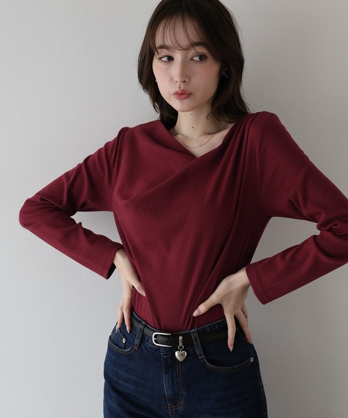 BLUEEAST（ブルーイースト）の「《新色追加》ドレープネックリブカットソー（Tシャツ/カットソー・レディース・ベージュ/ブラック/ブラウン/ボルドー/ピンク・MEDIUM）」の5枚目の写真