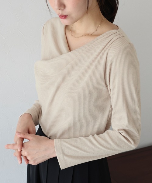 BLUEEAST（ブルーイースト）の「《新色追加》ドレープネックリブカットソー（Tシャツ/カットソー・レディース・ベージュ/ブラック/ブラウン/ボルドー/ピンク・MEDIUM）」の14枚目の写真