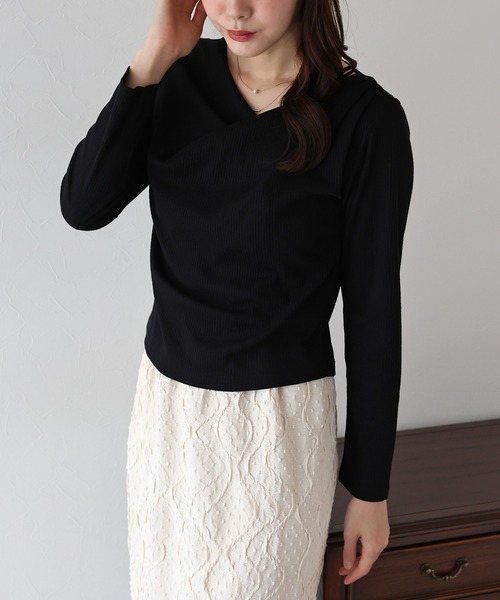 BLUEEAST（ブルーイースト）の「《新色追加》ドレープネックリブカットソー（Tシャツ/カットソー・レディース・ベージュ/ブラック/ブラウン/ボルドー/ピンク・MEDIUM）」の21枚目の写真