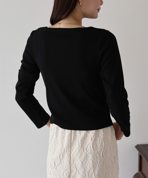 BLUEEAST（ブルーイースト）の「《新色追加》ドレープネックリブカットソー（Tシャツ/カットソー・レディース・ベージュ/ブラック/ブラウン/ボルドー/ピンク・MEDIUM）」の20枚目の写真