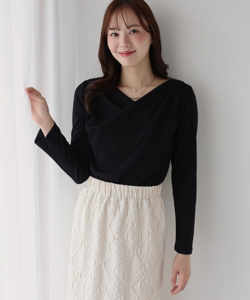 BLUEEAST（ブルーイースト）の「《新色追加》ドレープネックリブカットソー（Tシャツ/カットソー・レディース・ベージュ/ブラック/ブラウン/ボルドー/ピンク・MEDIUM）」の22枚目の写真