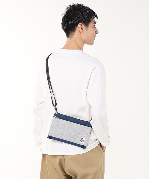 CHUMS(チャムス)の「【CHUMS/チャムス】 Two Necked Shoulder Sweat Nylon(ショルダーバッグ・メンズ・その他1/その他6/その他4/その他5/その他3/その他2/その他7・FREE)」の19枚目の写真