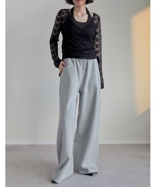 Re:EDIT（リエディ）の「[2025AW COLLECTION]カットレースカシュクールトップス（Tシャツ/カットソー・レディース・ブラック/アイボリー・MEDIUM/LARGE）」の3枚目の写真