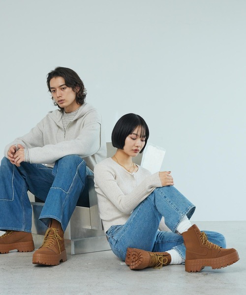 JORDAN BRAND(ジョーダンブランド)の「エア ジョーダン 1 ブルックリン ウィメンズブーツ / Air Jordan 1 Brooklyn Women's Boots IO8742-281 Light British Tan(スニーカー・レディース・ライトブラウン・25/24.5/24/23.5/23/22.5/22/26/25.5)」の4枚目の写真