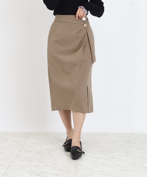 TRUDEA（トルディア）の「アシメドレープタイトスカート（スカート・レディース・ネイビー/モカ/ブラウン・SMALL/MEDIUM/LARGE）」の2枚目の写真