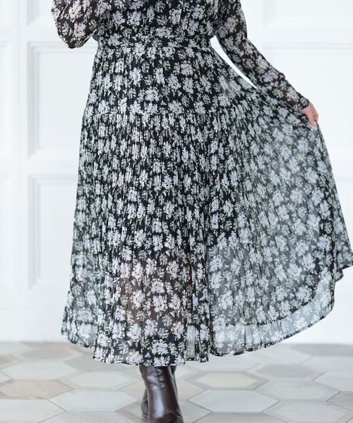 Ruwan yu(ルワンユー)の「花柄シフォンワンピース【大きいサイズ対応】(ワンピース・レディース・ブラック・L/LL/3L/4L)」の11枚目の写真