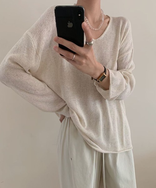 COCOMOMO(ココモモ)の「抜け感を仕込む大人のルーズニット Vネックシアーニット 長袖 シアー ニット ドロップショルダー ゆるトップス 春服 秋服(ニット/セーター・レディース・ブラック/ライトブラウン/ベージュ・FREE)」の8枚目の写真