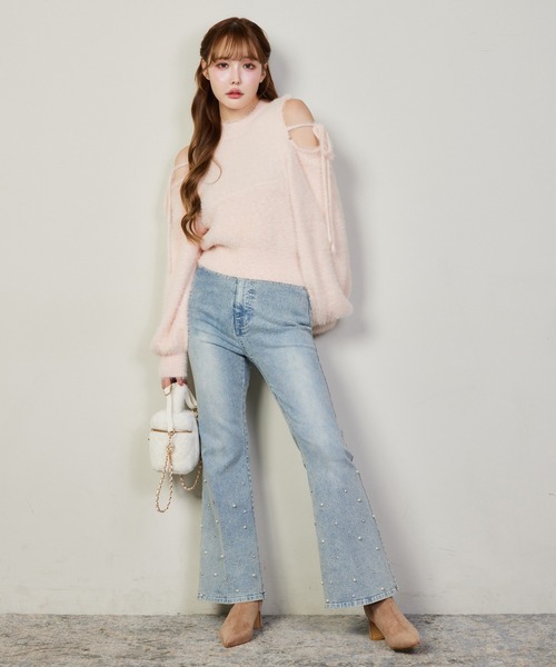 one after another NICE CLAUP（ワンアフターアナザーナイスクラップ）の「肩あきリボンフェザーニット（ニット/セーター・レディース・ベージュ/アイボリー/ブラック/ピンク・FREE）」の11枚目の写真