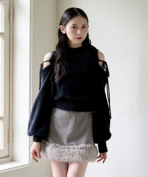 one after another NICE CLAUP（ワンアフターアナザーナイスクラップ）の「肩あきリボンフェザーニット（ニット/セーター・レディース・ベージュ/アイボリー/ブラック/ピンク・FREE）」の20枚目の写真