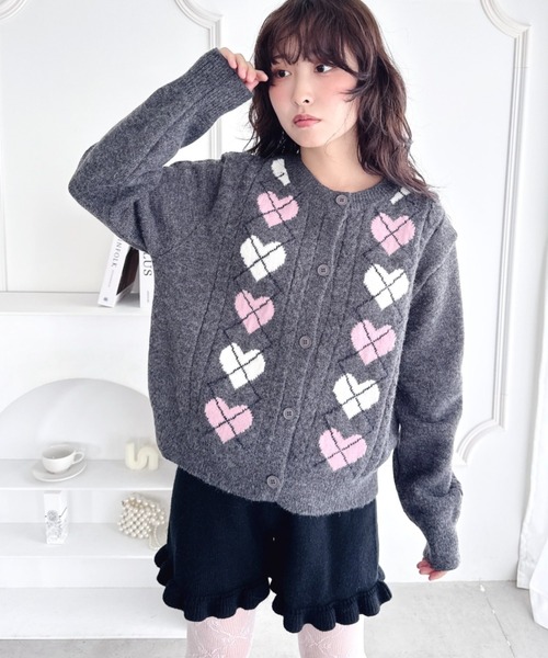 【SALE中】10匣 ハート柄ニットカーディガン希少 ハート柄ニットカーディガン（カーディガン/ボレロ）｜Ampirula