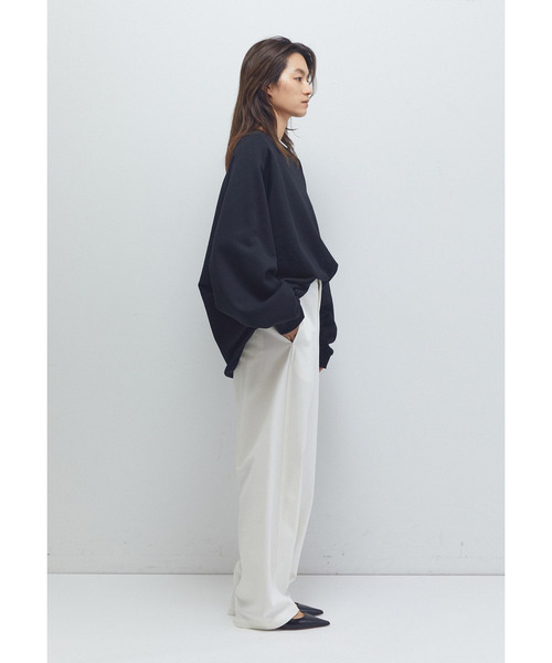 1er Arrondissement(プルミエアロンディスモン)の「<COGTHEBIGSMOKE (コグ ザ ビッグ スモーク)>“KAYA”タックヘムトップス(Tシャツ/カットソー・レディース・ブラック系その他3/ベージュ・1)」の15枚目の写真