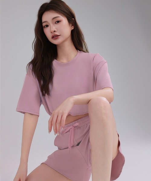 HYSSHOP（エイチワイエスショップ）の「レディース 半袖クロップド丈ドロストヨガトップス+ショートパンツ 上下2点セット［ヨガ/フィットネス/ピラティス/ダンス/ジム］[トレーニングウェア/ジムウェア/ピラティスウェア]（その他トップス・レディース・ピンク/ライトグレー/グレイッシュベージュ/ブラック・LL/M/S/L）」の8枚目の写真