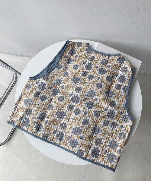 AS KNOW AS plus(アズノゥアズプラス)の「ブロックプリント キルティングベスト(ベスト・レディース・イエロー系/ブルー系/アイボリー系/ピンク系・FREE)」の9枚目の写真