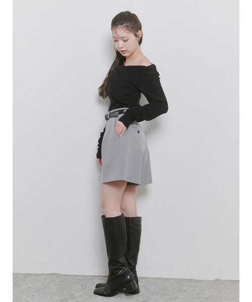 Stylevoice for xxx（スタイルヴォイスフォー）の「＜Harukiさんコラボ＞クロスオフショルダーギャザースリーブニット（ニット/セーター・レディース・ホワイト/グレー/ブラック・F）」の22枚目の写真