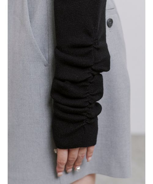 Stylevoice for xxx（スタイルヴォイスフォー）の「＜Harukiさんコラボ＞クロスオフショルダーギャザースリーブニット（ニット/セーター・レディース・ホワイト/グレー/ブラック・F）」の20枚目の写真