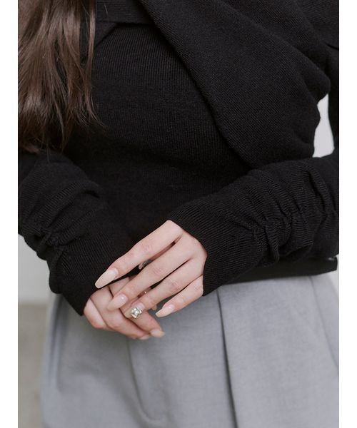 Stylevoice for xxx（スタイルヴォイスフォー）の「＜Harukiさんコラボ＞クロスオフショルダーギャザースリーブニット（ニット/セーター・レディース・ホワイト/グレー/ブラック・F）」の19枚目の写真