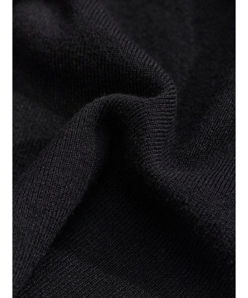 Stylevoice for xxx（スタイルヴォイスフォー）の「＜Harukiさんコラボ＞クロスオフショルダーギャザースリーブニット（ニット/セーター・レディース・ホワイト/グレー/ブラック・F）」の18枚目の写真