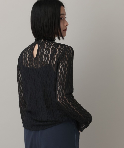 A part by（アパートバイ）の「ハイネックレースカットプルオーバー_長袖（Tシャツ/カットソー・レディース・ブラック/オフホワイト/グレー系その他2・FREE）」の11枚目の写真