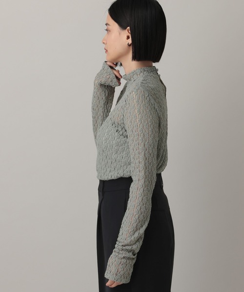 A part by（アパートバイ）の「ハイネックレースカットプルオーバー_長袖（Tシャツ/カットソー・レディース・ブラック/オフホワイト/グレー系その他2・FREE）」の16枚目の写真