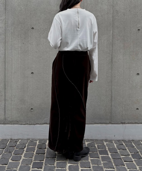 &g'aime（アンジェム）の「【&g'aime】ロゴレザーベルトロンT　Logo Leather-Belt Long Tee（Tシャツ/カットソー・レディース・ブラック/ホワイト・FREE）」の15枚目の写真