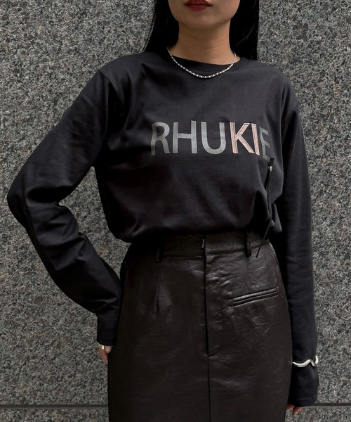 &g'aime（アンジェム）の「【&g'aime】ロゴレザーベルトロンT　Logo Leather-Belt Long Tee（Tシャツ/カットソー・レディース・ブラック/ホワイト・FREE）」の17枚目の写真