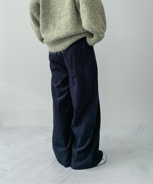 on:nue（オンニュ）の「【on:nue】[3色展開/3サイズ展開] デニムライク起毛タックパンツ（その他パンツ・レディース・ブラック/ブルー/ブラウン・SMALL/MEDIUM/LARGE）」の19枚目の写真