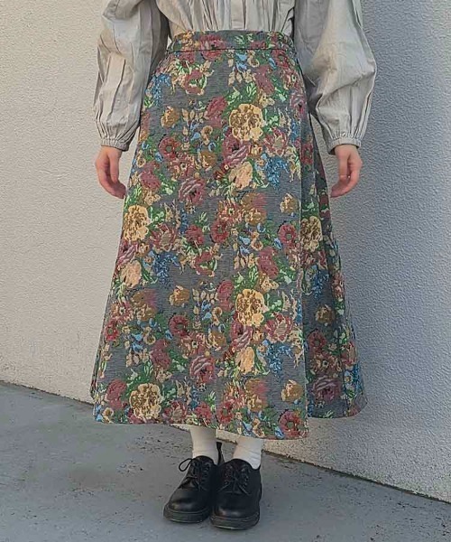 Bleu Bleuet(ブルーブルーエ)の「ゴブランスカート(スカート・レディース・ブラック/アイボリー/ブルーグリーン・FREE)」の19枚目の写真