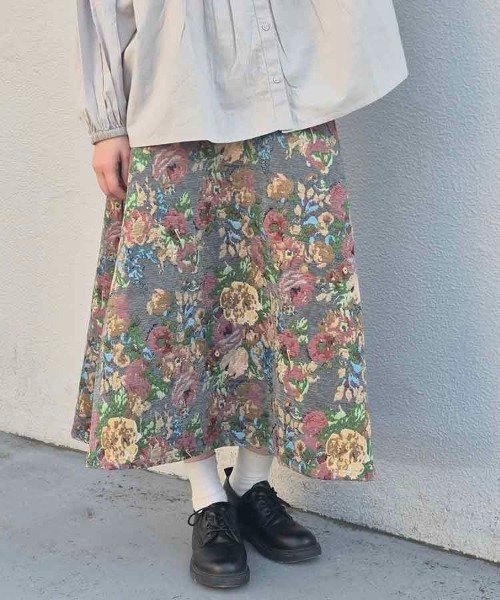 Bleu Bleuet(ブルーブルーエ)の「ゴブランスカート(スカート・レディース・ブラック/アイボリー/ブルーグリーン・FREE)」の21枚目の写真