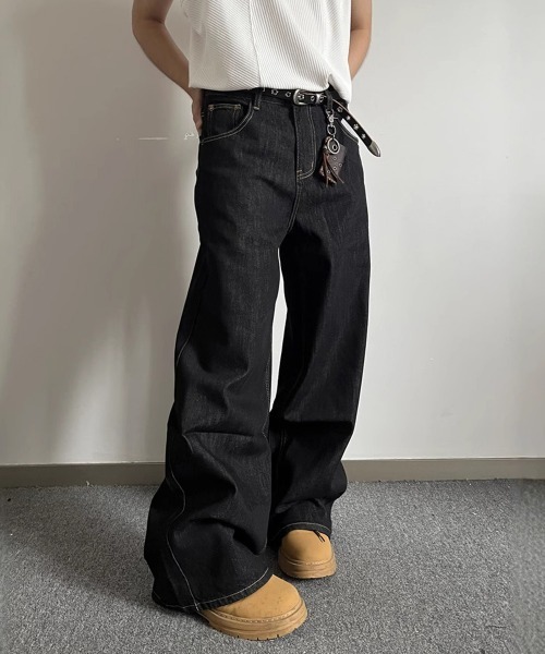 NEW GENTLEMAN（ニュージェントルマン）の「ユーロブラック リジットデニム ワイドバギー バレルパンツ（デニムパンツ・メンズ・ブラック・S/M/L）」の9枚目の写真