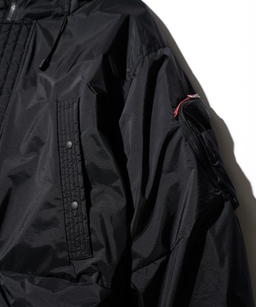 NANGA（ナンガ）の「NANGA / ナンガ AURORA TEX DOWN FIELD HALF COAT オーロラテックス ダウンフィールドハーフコート（ダウンジャケット/コート・メンズ・ブラック・SMALL/MEDIUM/LARGE/X-LARGE）」の8枚目の写真