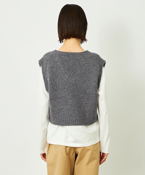 MACKINTOSH PHILOSOPHY(マッキントッシュ フィロソフィー)の「GREY LABEL ローゲージショートベスト(ベスト・レディース・グレー/チャコールグレー・2)」の4枚目の写真