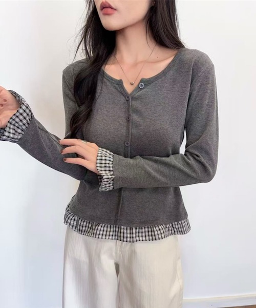 LADY LIKE(レディライク)の「重ね着風チェック切替えトップス(Tシャツ/カットソー・レディース・チャコールグレー/ネイビー/アイボリー・M)」の2枚目の写真