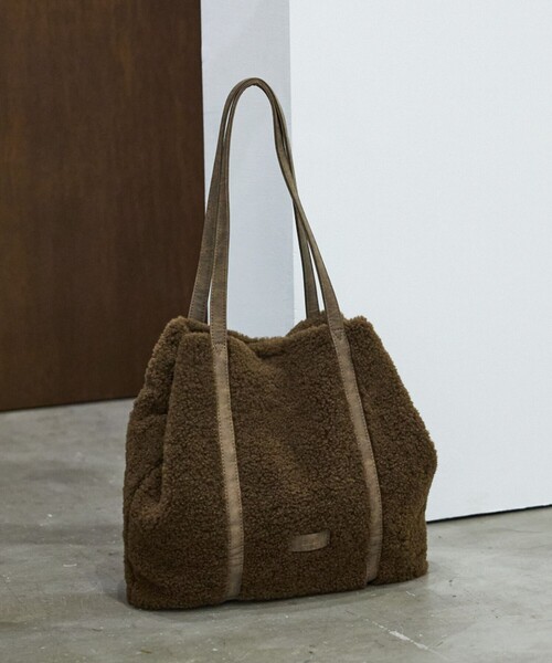 soeur(スール)の「●SOEUR/ボアトートバッグ/ファーバッグ/A4サイズ(トートバッグ・レディース・ベージュ/ブラウン・フリー)」の19枚目の写真