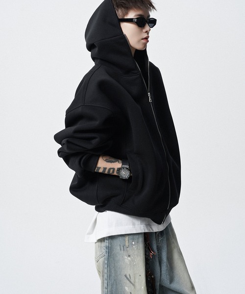 JOHNNY WOLF(ジョニーウルフ)の「DELLING スウェット ジップアップ パーカー(パーカー・メンズ・ブラック/ライトグレー・XL/L/M)」の11枚目の写真