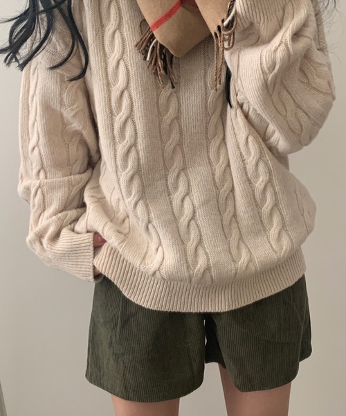 FAVORITO（ファヴォリート）の「Vネックセーター（ニット/セーター・レディース・ベージュ/ネイビー/グレー・F）」の12枚目の写真