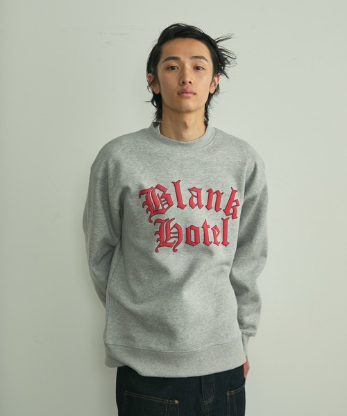 BLANK HOTEL(ブランクホテル)の「3D Puff Print Old English Logo Sweatshirt / 発泡プリントオールドイングリッシュロゴスウェットシャツ(スウェット・メンズ・ブラック/グレー/ネイビー・M/L/XL)」の9枚目の写真