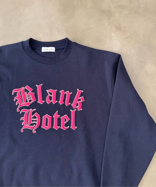 BLANK HOTEL(ブランクホテル)の「3D Puff Print Old English Logo Sweatshirt / 発泡プリントオールドイングリッシュロゴスウェットシャツ(スウェット・メンズ・ブラック/グレー/ネイビー・M/L/XL)」の6枚目の写真