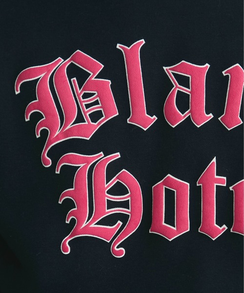 BLANK HOTEL(ブランクホテル)の「3D Puff Print Old English Logo Sweatshirt / 発泡プリントオールドイングリッシュロゴスウェットシャツ(スウェット・メンズ・ブラック/グレー/ネイビー・M/L/XL)」の19枚目の写真